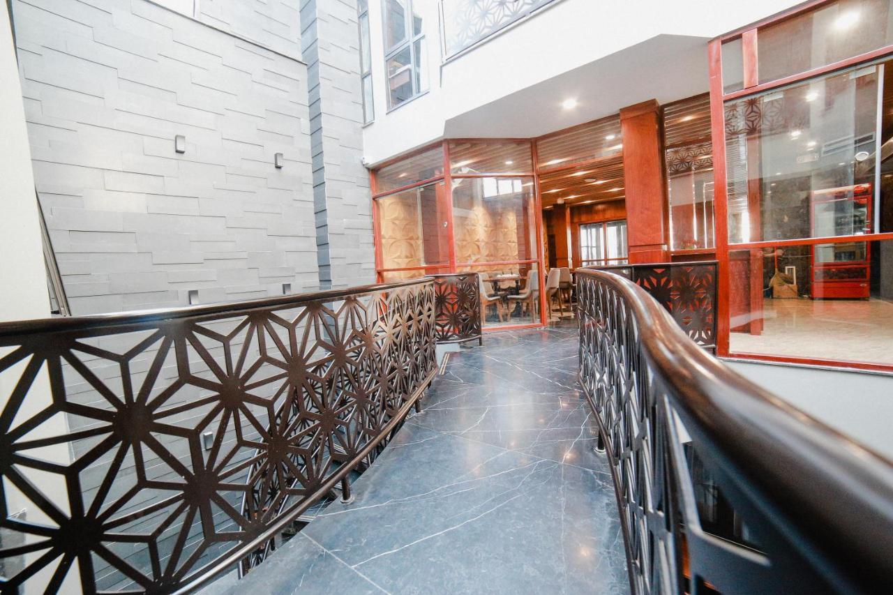 Victorian Hotel Dalat Экстерьер фото